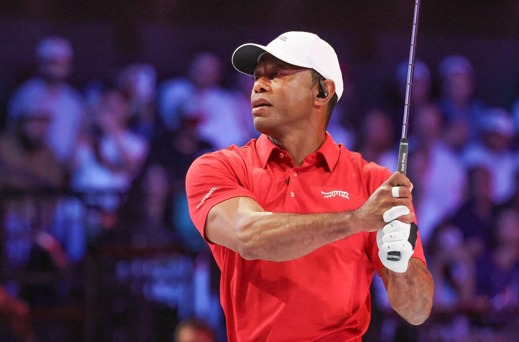 Tiger Woods Arrested for DUI After Crashing His Land Rover