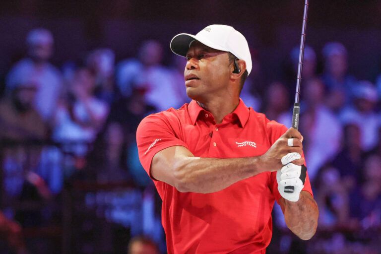 Tiger Woods Arrested for DUI After Crashing His Land Rover