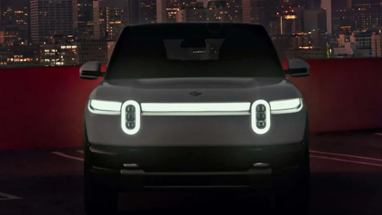 Uber Just Bet $1.25 Billion That Rivian Will Build Its Robotaxi Future
